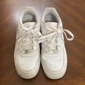 COPY - air forces in size 7 youth